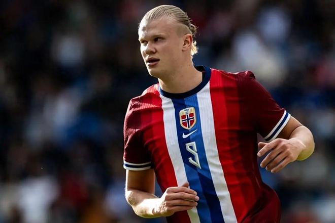 记者：国米失去邓弗里斯后右路失守；新援恩里克完全不合格（记者称：邓弗里斯离队后国米右路告急，新援恩里克表现不及格）