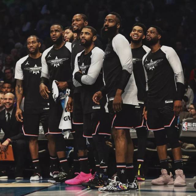 41岁罗本已成为职业板网球手，拥有3个积分世界排名第1980位（41岁的罗本转型为职业板式网球员，积分3分，世界排名1980位）