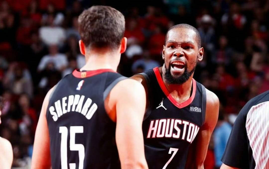 如何提高倒地铲球成功率？（滑铲成功率提升指南）