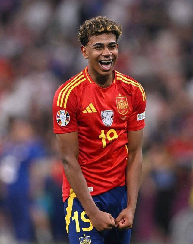 葡超半场：奥尔塔建功，布拉加暂1-0圣克拉拉（半场战报：布拉加凭奥尔塔进球暂以1-0领先圣克拉拉）