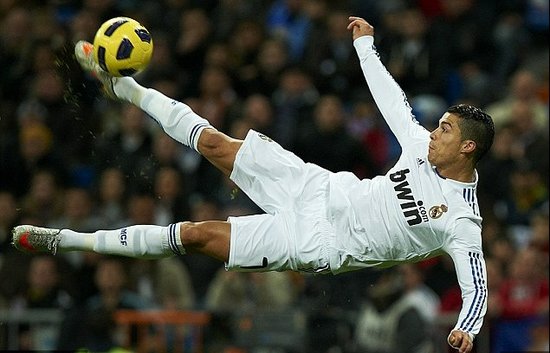 若出战巴黎，基米希将成为拜仁队史第5位达成欧冠百场的球员（若在巴黎之战出场，基米希将成为拜仁队史第5位欧冠百场球员）