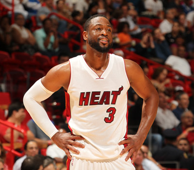 广东男篮33分大胜晋级八强，徐杰23+6胡明轩复出10+3，王洪泽9分（广东男篮33分大捷挺进八强：徐杰23+6，胡明轩复出10+3，王洪泽9分）