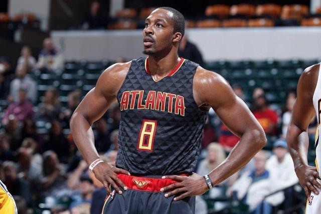 记者：陈涛12月5日已赴英学习，现场观看曼城vs桑德兰（记者称陈涛已于12月5日赴英进修，现场观战曼城对阵桑德兰）