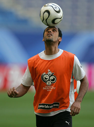 世体：马斯坦托诺、吕迪格和楚阿梅尼在单练，目标下轮联赛登场（世体：吕迪格、楚阿梅尼与马斯坦托诺单独训练，力争下轮联赛登场）