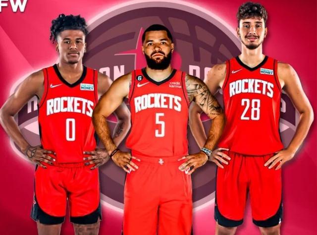 苗原透露徐新成云南中场头号目标，谈判进度达80%（苗原称云南将徐新视为中场引援首选，谈判已推进至八成）