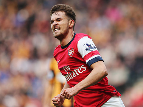 罗尔费斯：格里马尔多本不该踢那么多比赛，希望他能出战纽卡（罗尔费斯：格里马尔多出场过多并非理想，盼其出战纽卡）